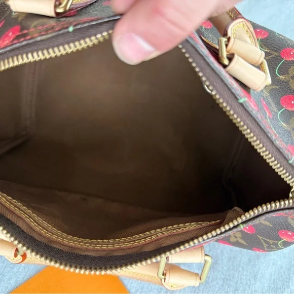 Spa Fresh 2005 Louis Vuitton Monogram Cherry Speedy 25 - Picture 13 of 16